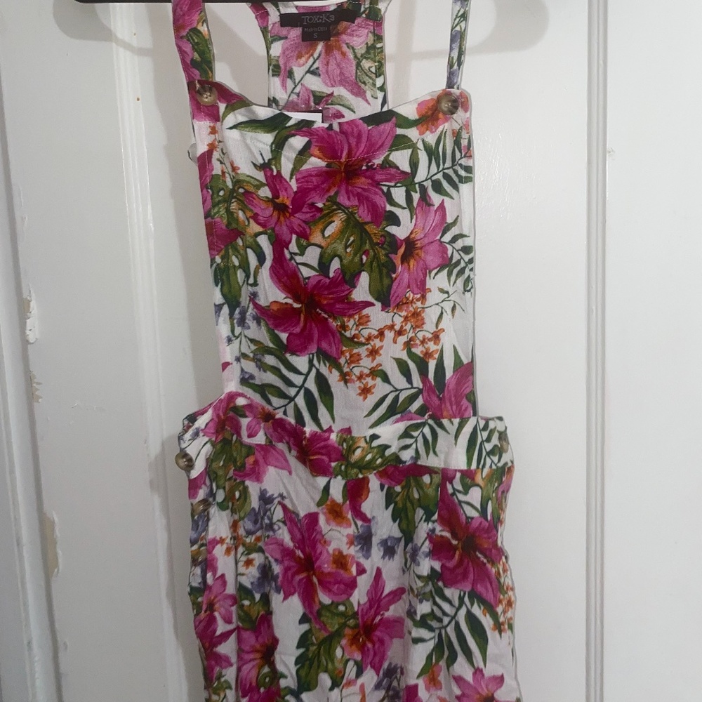 Light weight Flowery overalls